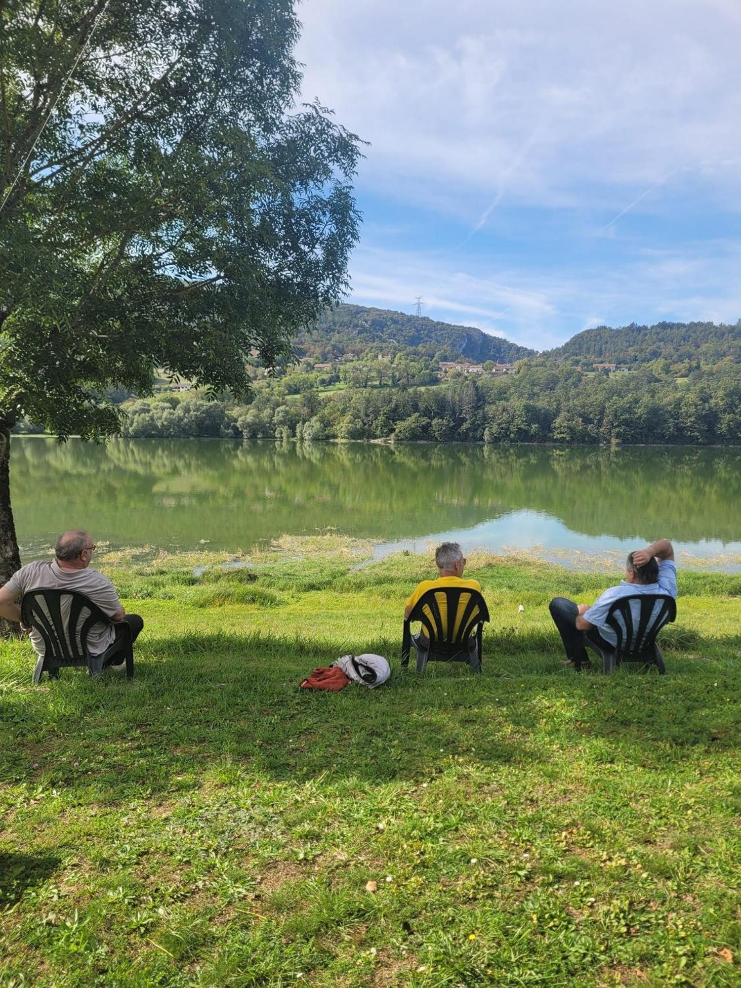 Au Moulin Du Pont Hotel Samognat ภายนอก รูปภาพ