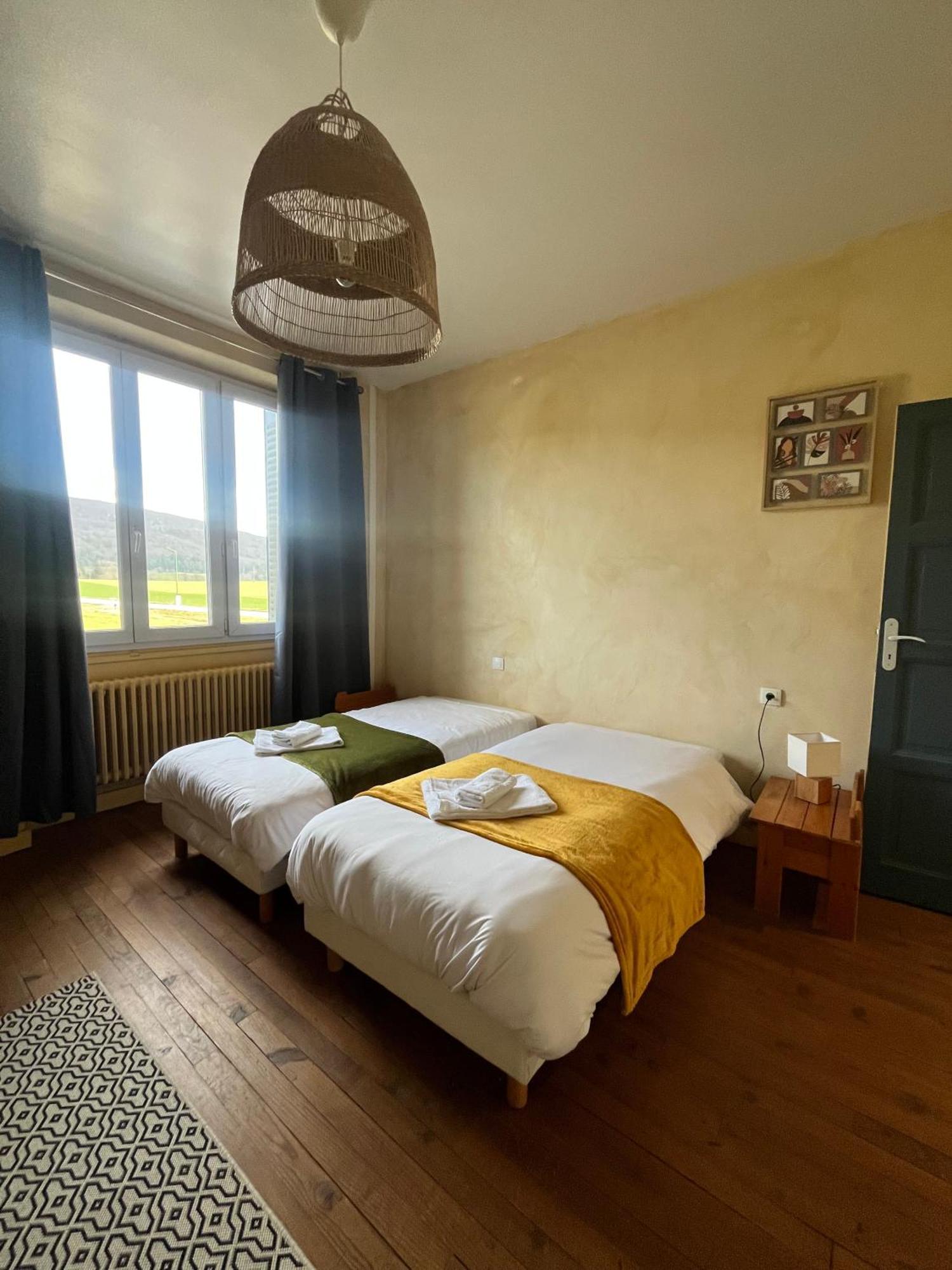 Au Moulin Du Pont Hotel Samognat ภายนอก รูปภาพ